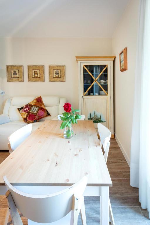 Apartament Az El Balcon De Cesar Augusto Saragossa Zewnętrze zdjęcie